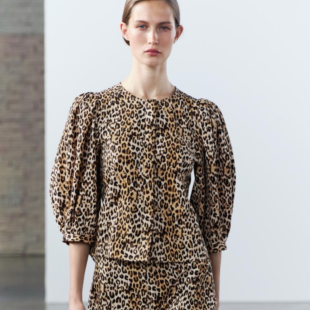 Zara leopard top, size M, never worn, new with tags